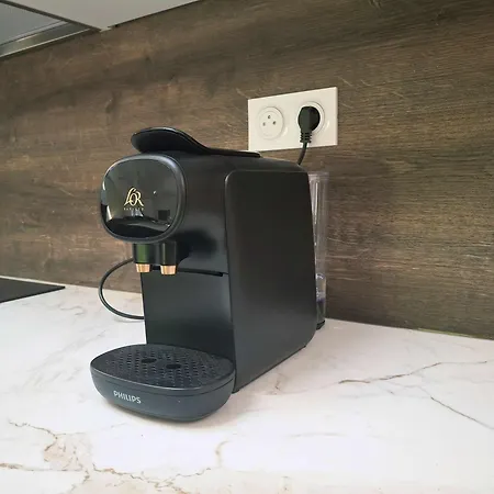 Bright Loft Near Court 2 Bedroom And Table For 10 * Carcassonne